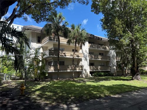 302-1205 Mariposa Ave, Coral Gables, FL, 33146-3201 | Card Image