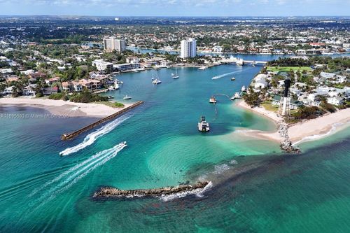 ph-2500 Bay Dr, Pompano Beach, FL, 33062-2952 | Card Image