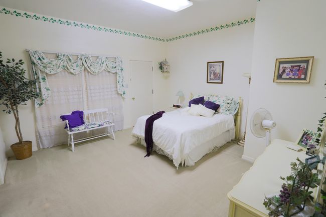 1000 S Harrison St, House other with 4 bedrooms, 4 bathrooms and null parking in McGregor TX | Image 14