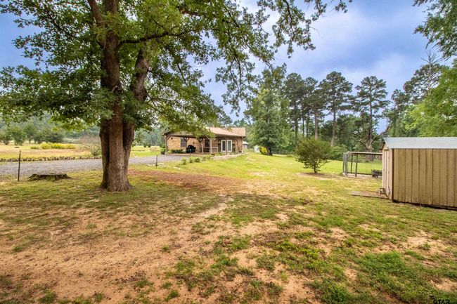 13402 County Road 1131, House other with 3 bedrooms, 2 bathrooms and null parking in Flint TX | Image 41