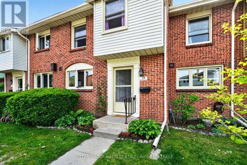 78-115 Wright Crescent, Kingston (Central City East), ON, K7L4T8 | Card Image