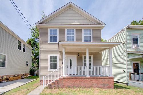 816 B Ave, Norfolk, VA, 23504-2409 | Card Image