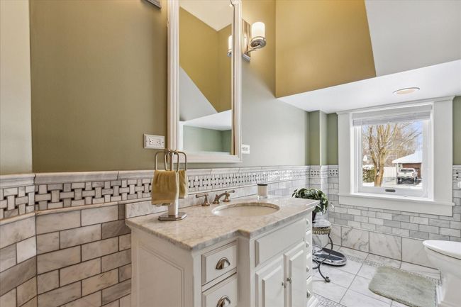 303 S State Ave, House other with 5 bedrooms, 4 bathrooms and null parking in Alpena MI | Image 16