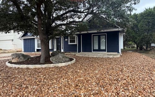 414 Summit Ridge Dr N, Lago Vista, TX, 78645-8670 | Card Image