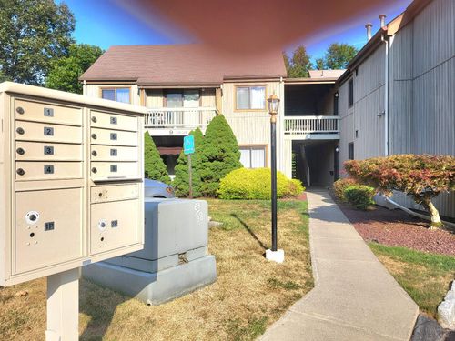 128 Sycamore Dr, Middletown, NY, 10940-5448 | Card Image