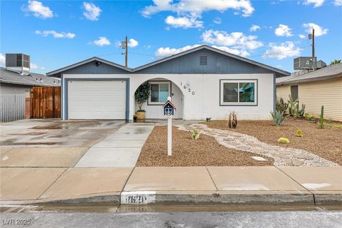 1620 Chestnut St, Henderson, NV, 89011-4251 | Card Image