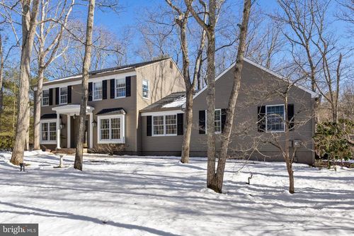 10 Lexington Ct, Shamong, NJ, 08088-8936 | Card Image