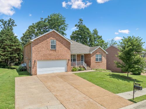 7023 Timber Oak Dr, Mount Juliet, TN, 37122-6357 | Card Image