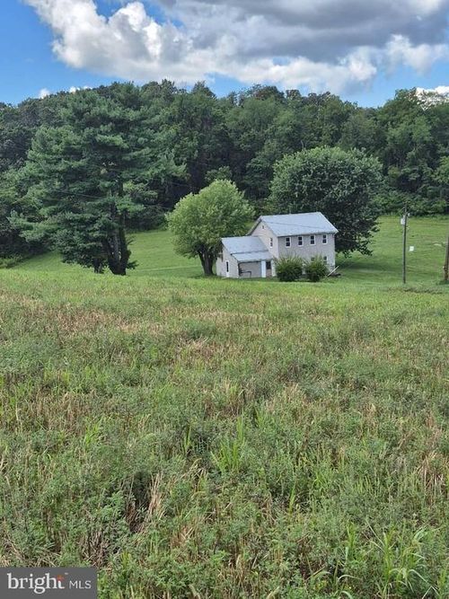 1-2151 Freeburg Rd, Middleburg, PA, 17842-9438 | Card Image