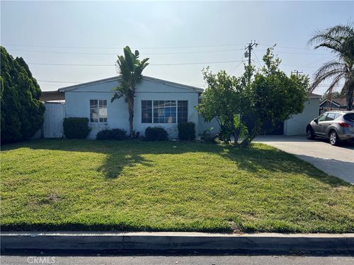 107 N Encina Ave, Rialto, CA, 92376 | Card Image