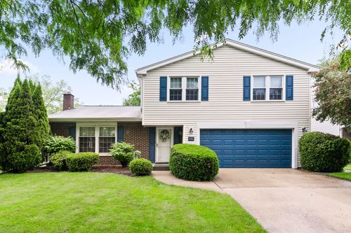 696 Stanford Ln, Buffalo Grove, IL, 60089-4126 | Card Image