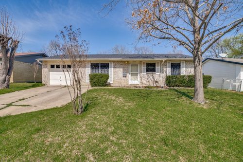 1229 Greenbrier Dr, Mesquite, TX, 75149-6517 | Card Image