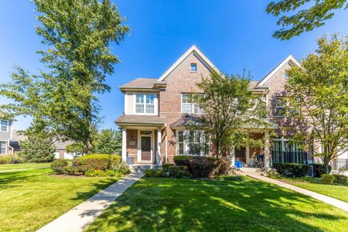 2498 Waterbury Ln, Buffalo Grove, IL, 60089-6890 | Card Image