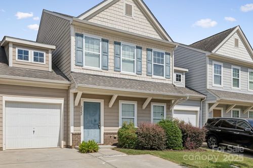 2822 Hopeton Ct, Monroe, NC, 28110-5630 | Card Image