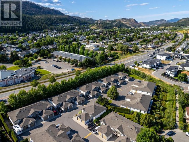 14 - 225 Glen Park Dr, Townhouse with 3 bedrooms, 2 bathrooms and 2 parking in Kelowna BC | Image 37