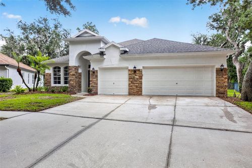 6135 Whimbrelwood Dr, LITHIA, FL, 33547-4101 | Card Image
