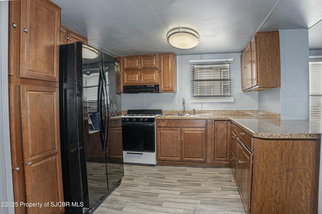 Kitchen | Image 7