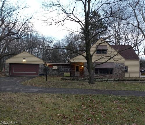 3251 Darrow Rd, Stow, OH, 44224-4658 | Card Image