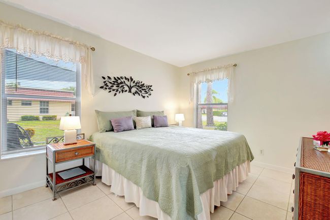 860 Worcester Ln, Condo with 1 bedrooms, 1 bathrooms and null parking in Lake Worth FL | Image 12