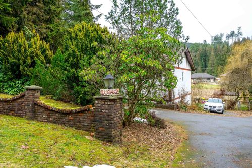 32353 Renee Court, House other with 2 bedrooms, 1 bathrooms and null parking in Mission BC | Card Image