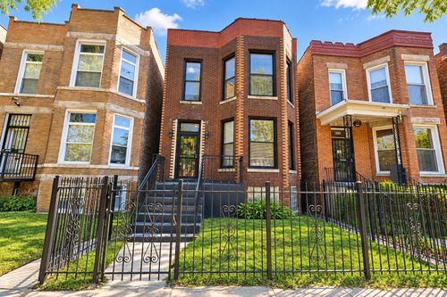 6613 S Vernon Ave, CHICAGO, IL, 60637-3215 | Card Image