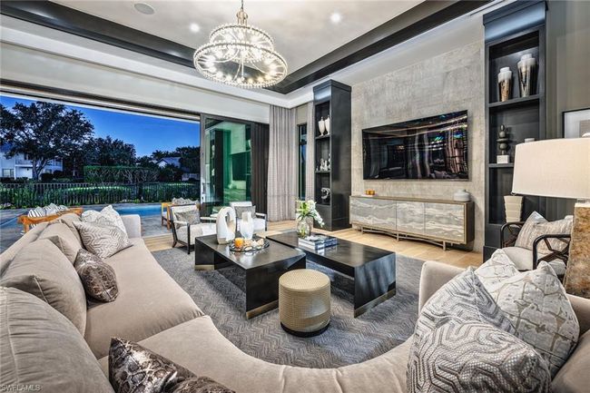 691 Annemore Ln, House other with 5 bedrooms, 8 bathrooms and 4 parking in NAPLES FL | Image 7