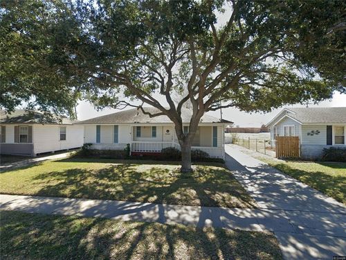 1009 Peerman Place, Corpus Christi, TX, 78411 | Card Image