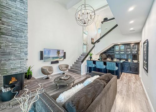 4695 Club View Dr, Westlake Village, CA, 91362-4349 | Card Image