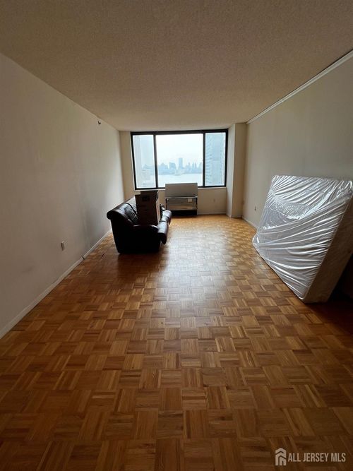 apt-1215-45 River Dr S, Jersey City, NJ, 07310-3715 | Card Image