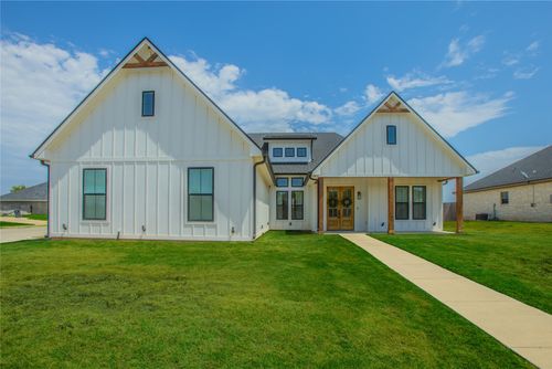 116 Indian Trails Road, Riesel, TX, 76682 | Card Image
