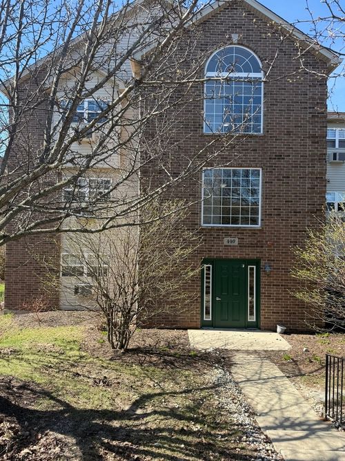 apt-2f-440 Cunat Blvd, Richmond, IL, 60071-8919 | Card Image