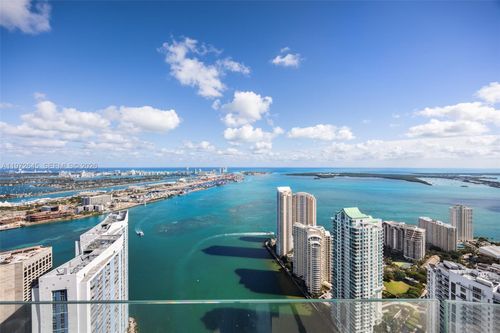 ph5701-300 Biscayne Boulevard Way, Miami, FL, 33131-2276 | Card Image