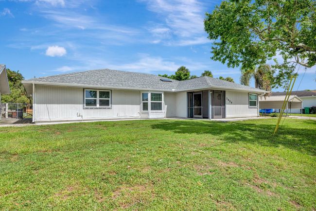 2654 Sw Cadet Cir, House other with 4 bedrooms, 4 bathrooms and null parking in Port St. Lucie FL | Image 4