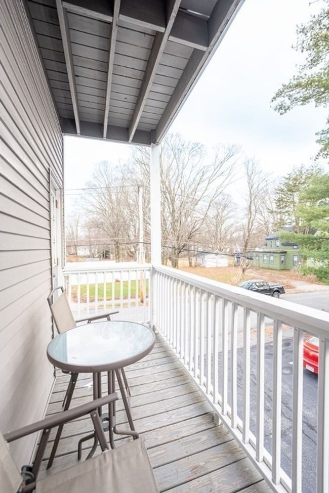 APT-2 - 88 South St, Condo with 2 bedrooms, 1 bathrooms and 2 parking in Westborough MA | Image 8