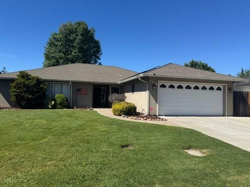 7039 Bridgeport Circle, Stockton, CA, 95207 | Card Image