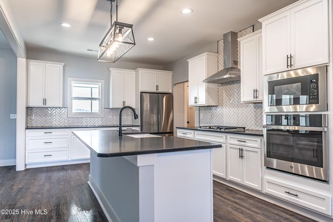 REPRESENTATIVE PHOTO | Image 4