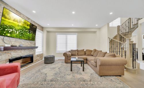 14 Andover Dr, Breslau, ON, N0B1M0 | Card Image