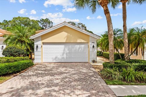 918 Sw Balmoral Trce, Stuart, FL, 34997-4203 | Card Image