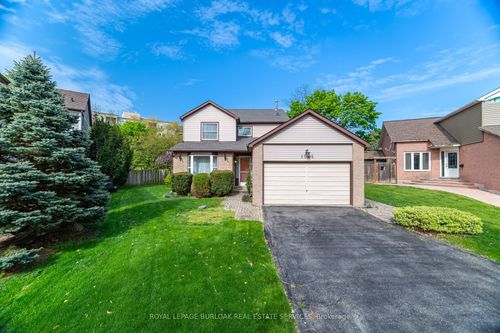1545 Greenbriar Dr, Oakville, ON, L6M1Y7 | Card Image