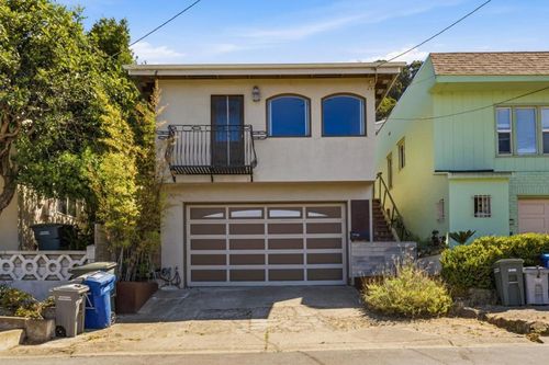 579 Alvarado St, Brisbane, CA, 94005-1658 | Card Image