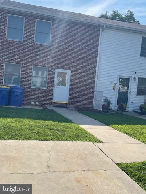 325 Lincoln Ave, HARRISBURG, PA, 17111-4169 | Card Image