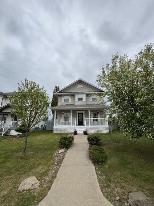 291 Pinnacle Dr, Grande Prairie, AB, T8W2P8 | Card Image