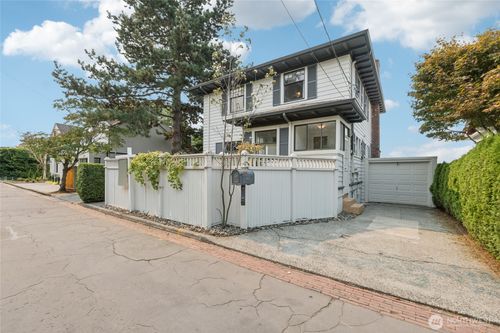 1407 1st Avenue N, Seattle, WA, 98109 | Card Image
