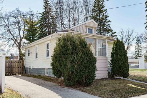 60 W Cotton Street, Fond Du Lac, WI, 54935 | Card Image