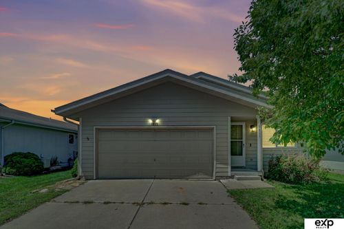 1815 Sw 30th St, Lincoln, NE, 68522-1891 | Card Image