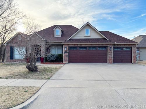 14508 Justin Ave, Glenpool, OK, 74033-4427 | Card Image