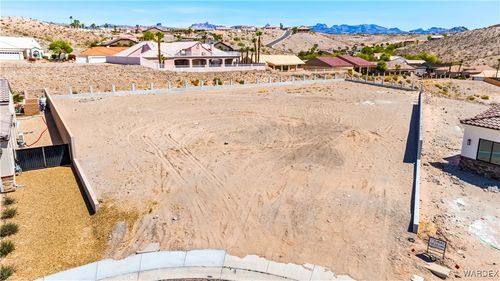 2893 Tuscany Way, Bullhead City, AZ, 86429-5994 | Card Image