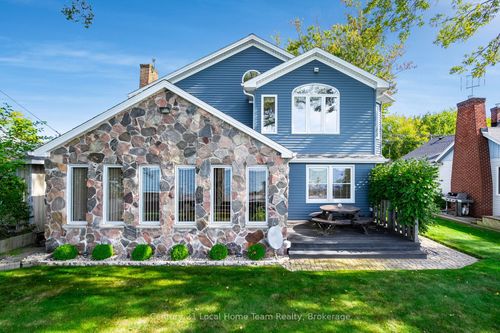 {{alt}} | Card Image