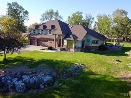 3228 Meadow Ridge Ln, Twin Falls, ID, 83301-8178 | Card Image