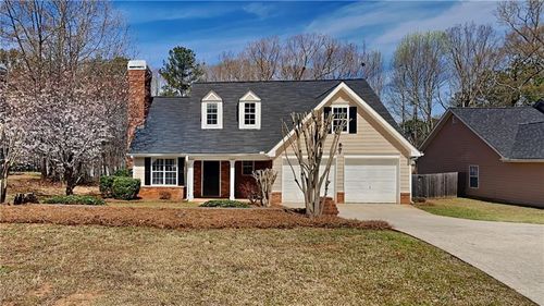 450 Pebble Blvd, Covington, GA, 30016-7656 | Card Image